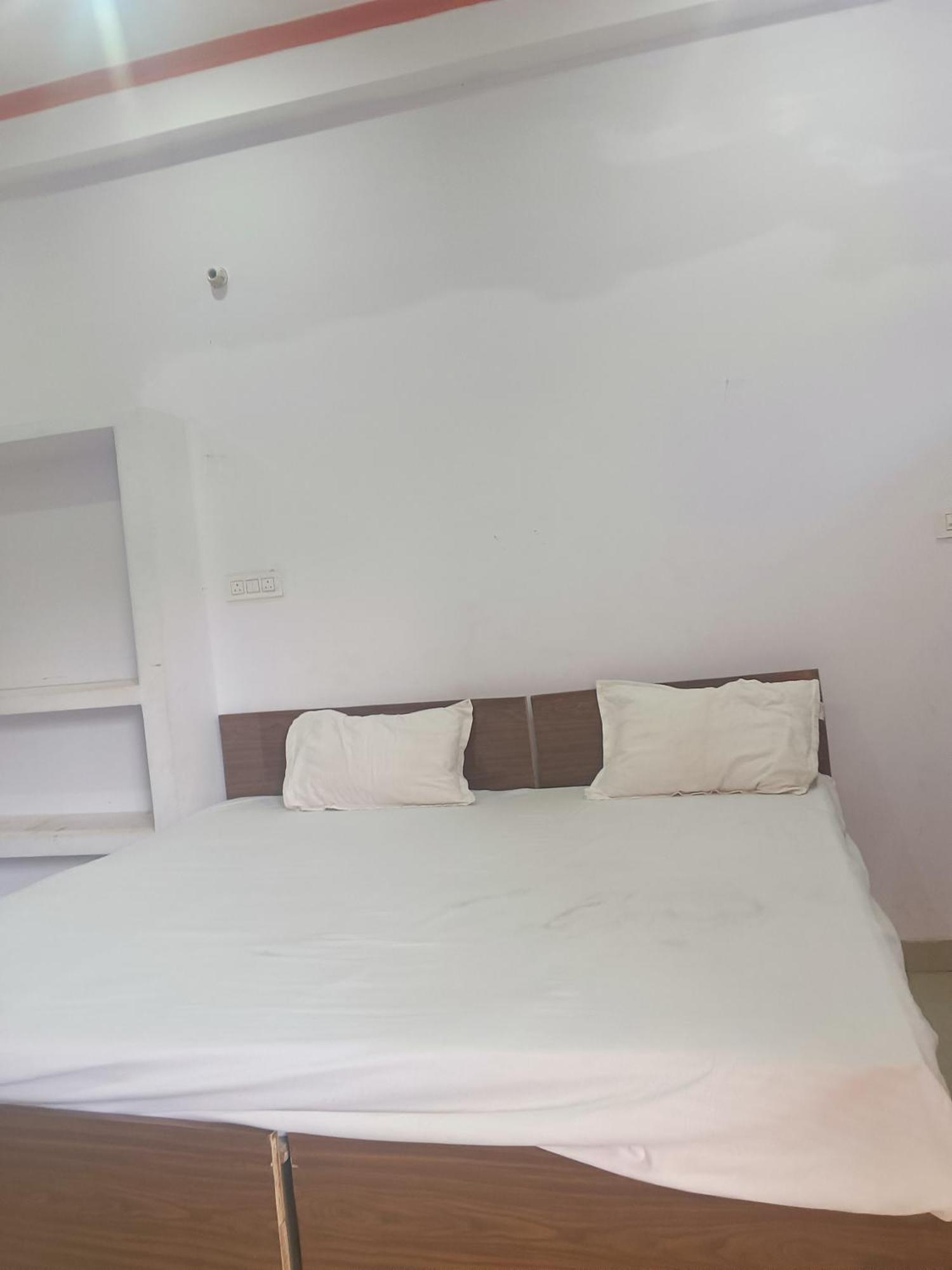 La Ayodhya Residency Otel Dış mekan fotoğraf