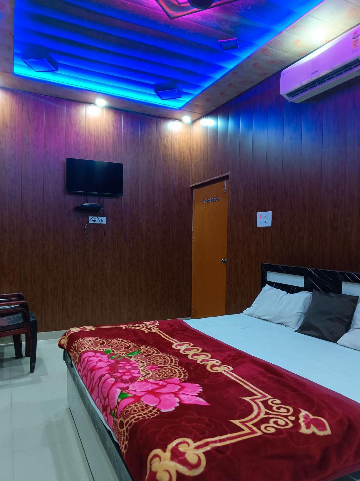 La Ayodhya Residency Otel Dış mekan fotoğraf